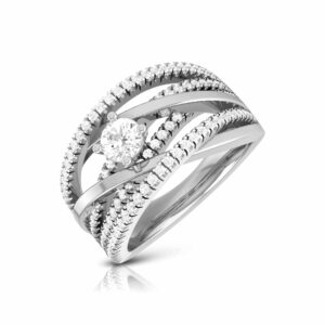 Elegant Silver Solitaire Ring